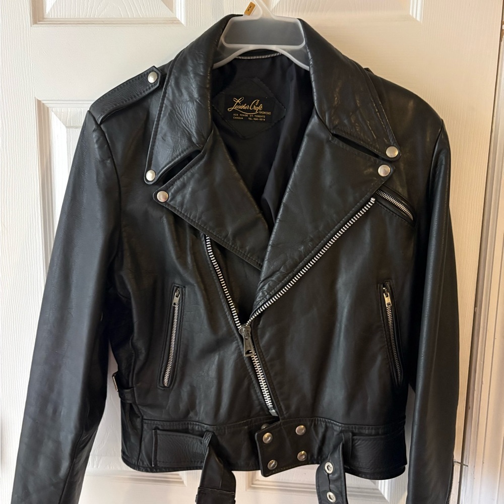 Luxurious Black Leather Biker Jacket‎